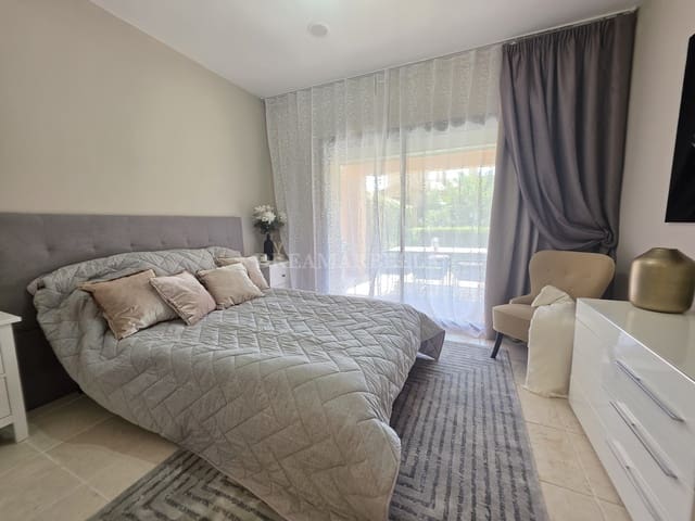 3 camera da letto Appartamento in vendita in Estepona con piscina garage - 690.000 € (Rif: 9911434)