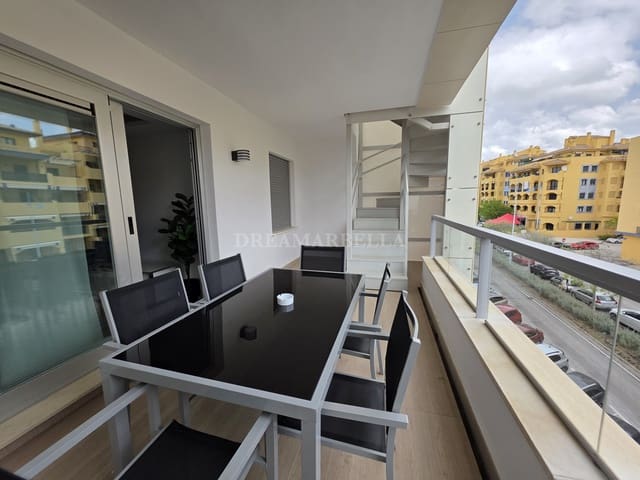 3 soveværelse Penthouse til salg i San Pedro de Alcantara, Marbella med swimmingpool garage - € 675.000 (Ref: 9911435)
