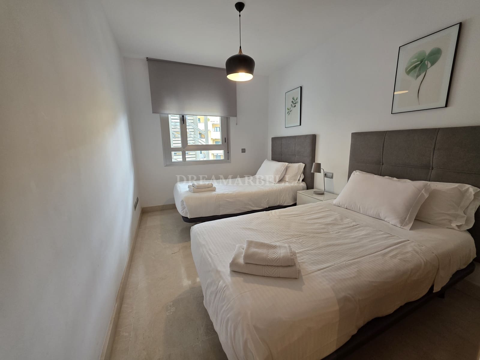 3 soveværelse Penthouse til salg i San Pedro de Alcantara med swimmingpool garage - € 675.000 (Ref: 9911435)