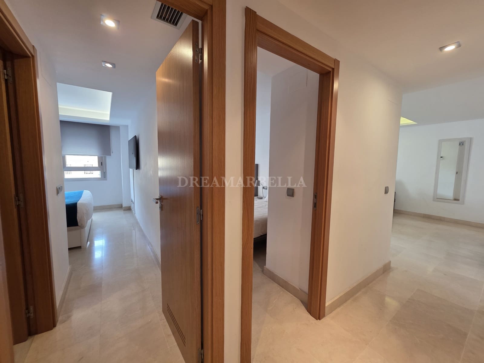 3 soveværelse Penthouse til salg i San Pedro de Alcantara med swimmingpool garage - € 675.000 (Ref: 9911435)