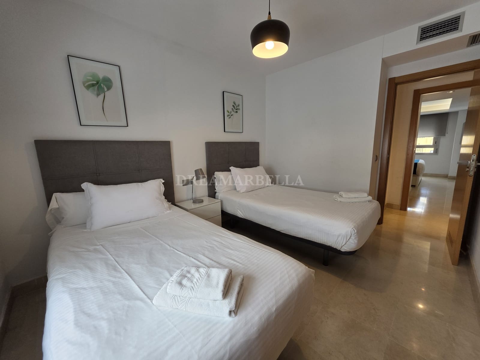 3 soveværelse Penthouse til salg i San Pedro de Alcantara med swimmingpool garage - € 675.000 (Ref: 9911435)