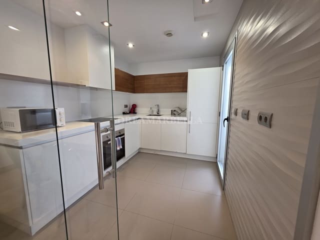 3 soveværelse Penthouse til salg i San Pedro de Alcantara, Marbella med swimmingpool garage - € 675.000 (Ref: 9911435)