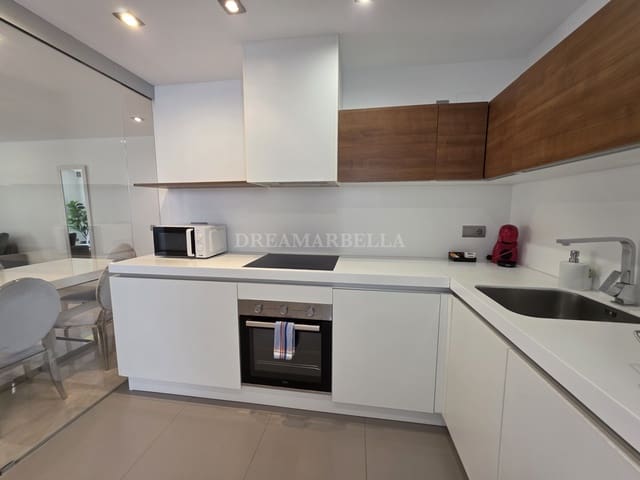 3 soveværelse Penthouse til salg i San Pedro de Alcantara, Marbella med swimmingpool garage - € 675.000 (Ref: 9911435)