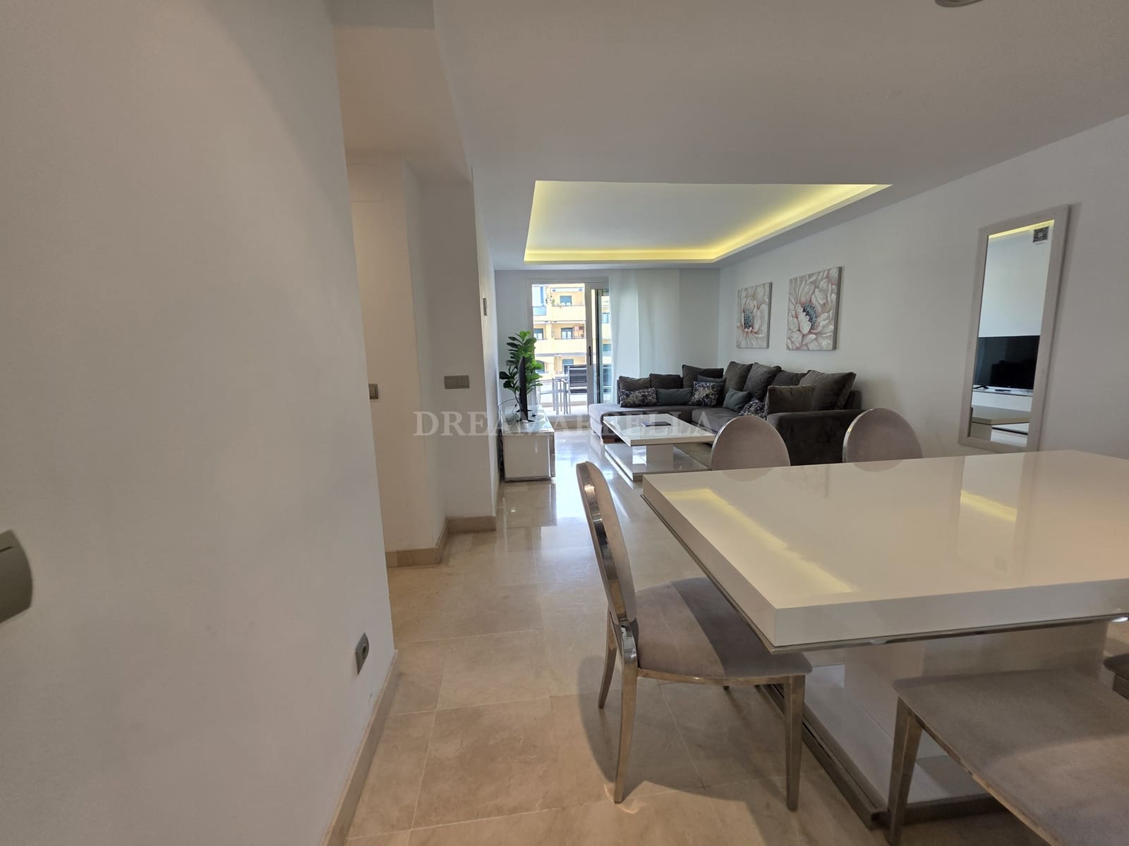 3 soveværelse Penthouse til salg i San Pedro de Alcantara med swimmingpool garage - € 675.000 (Ref: 9911435)