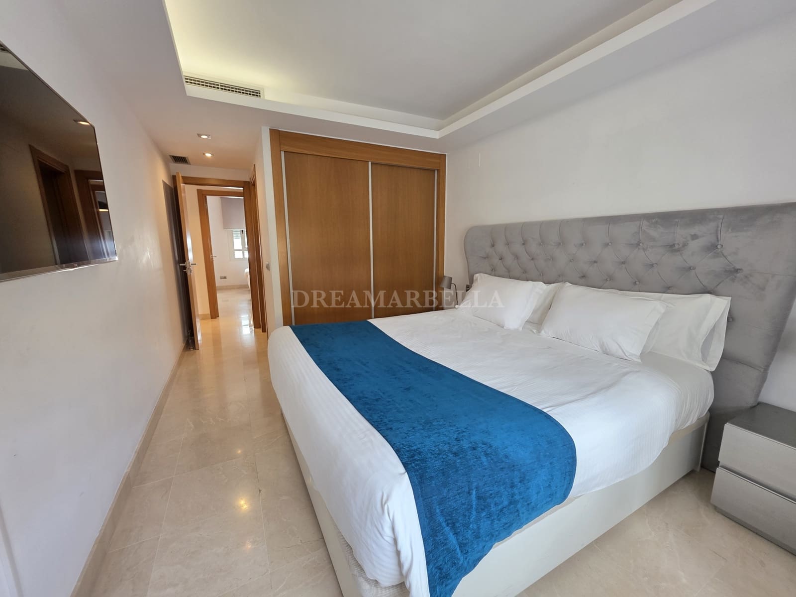 3 soveværelse Penthouse til salg i San Pedro de Alcantara med swimmingpool garage - € 675.000 (Ref: 9911435)