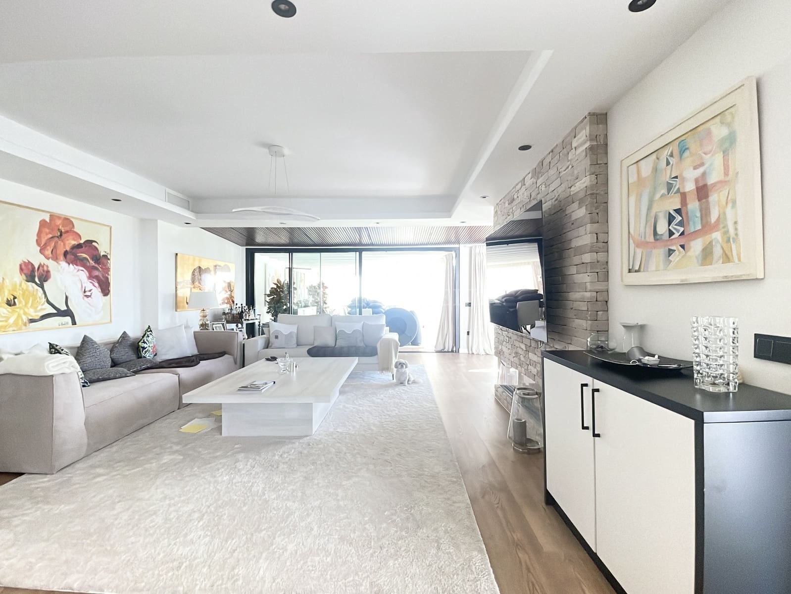 4 makuuhuone Huvila myytävänä paikassa Marbella mukana uima-altaan 
autotalli - 2 590 000 € (Ref: 9911441)