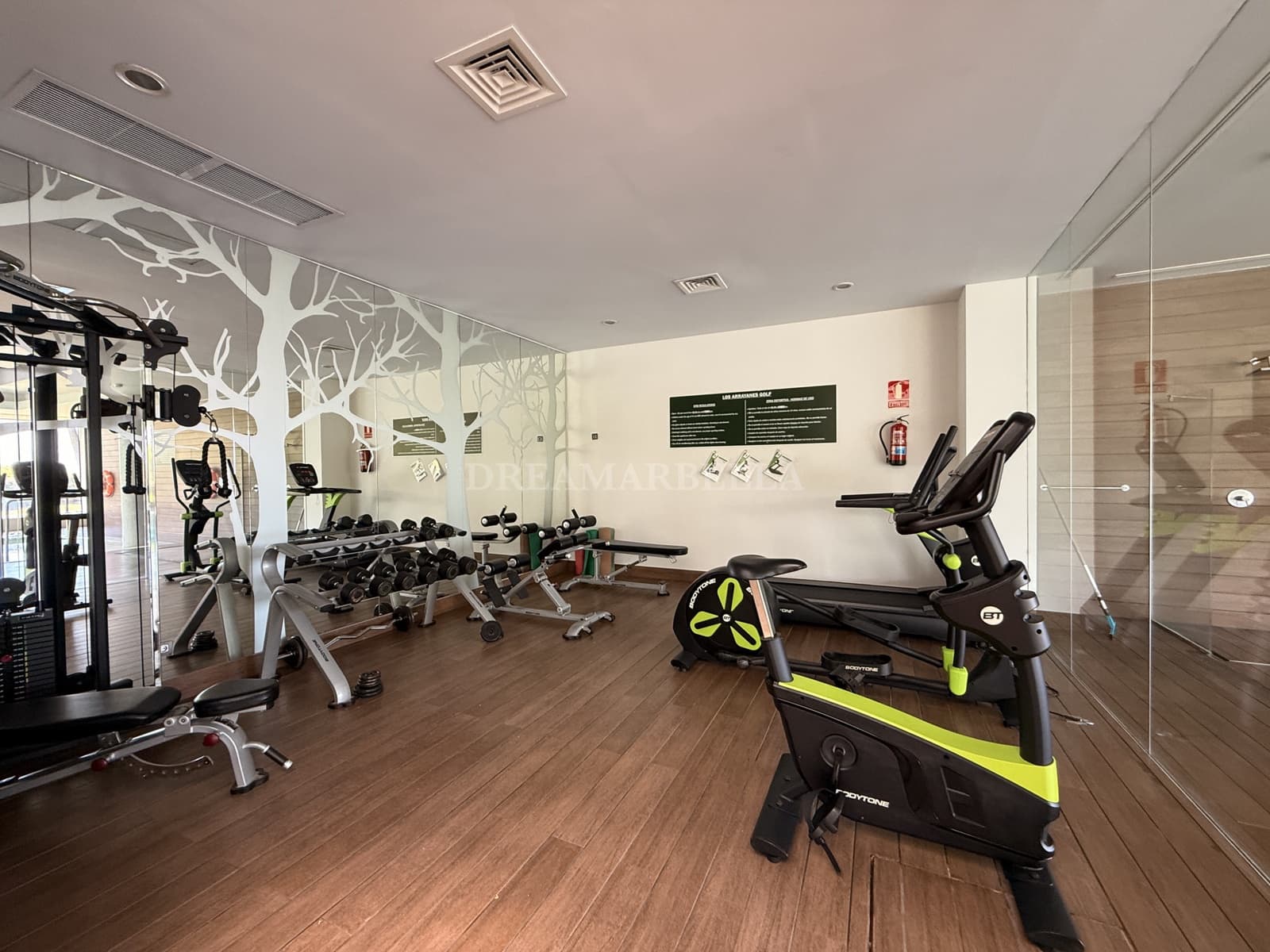 3 camera da letto Appartamento in vendita in Benahavis con piscina garage - 790.000 € (Rif: 9911442)