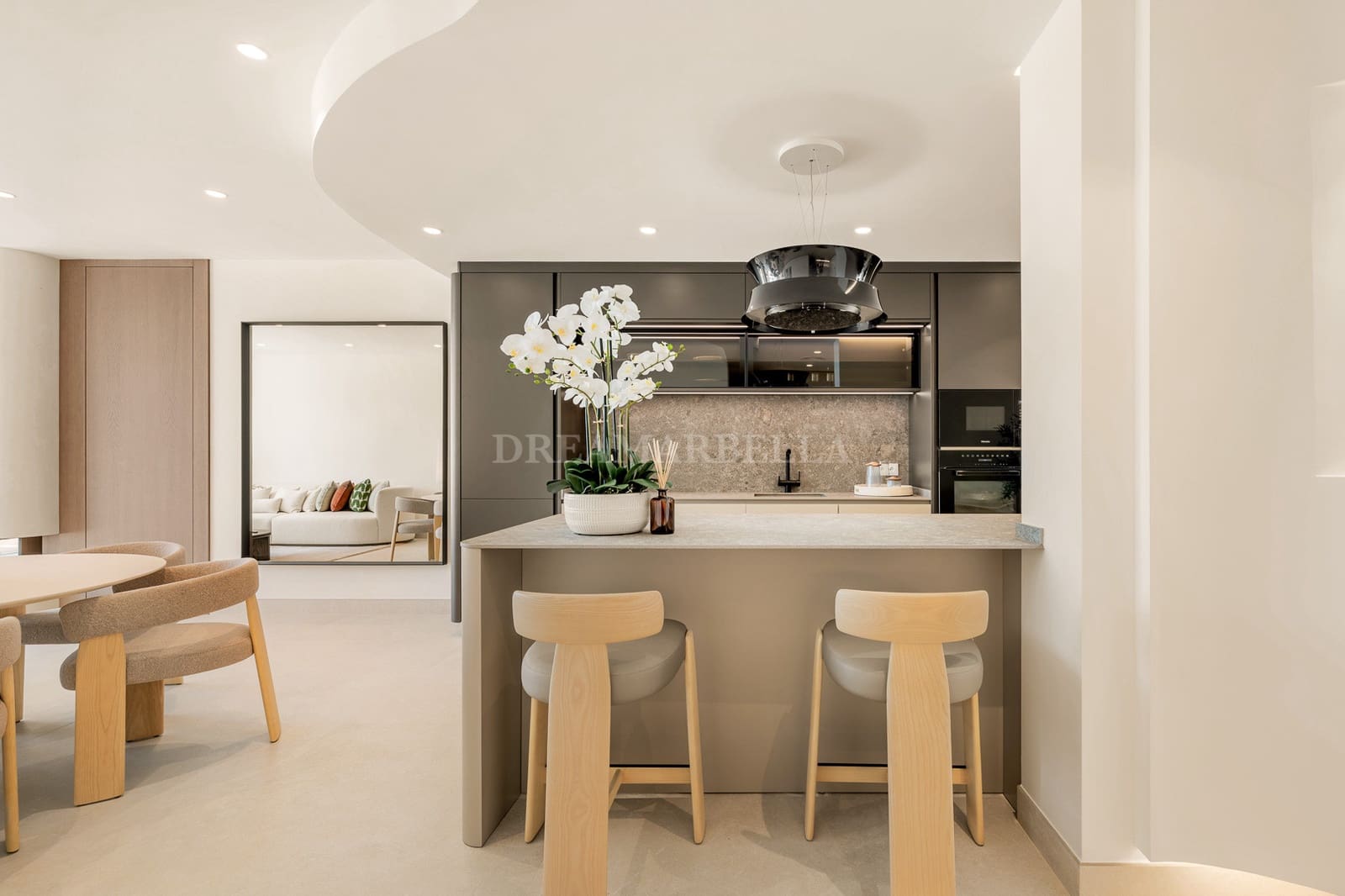3 soverom Penthouse til salgs i New Golden Mile med svømmebasseng garasje - € 2 695 000 (Ref: 9911445)