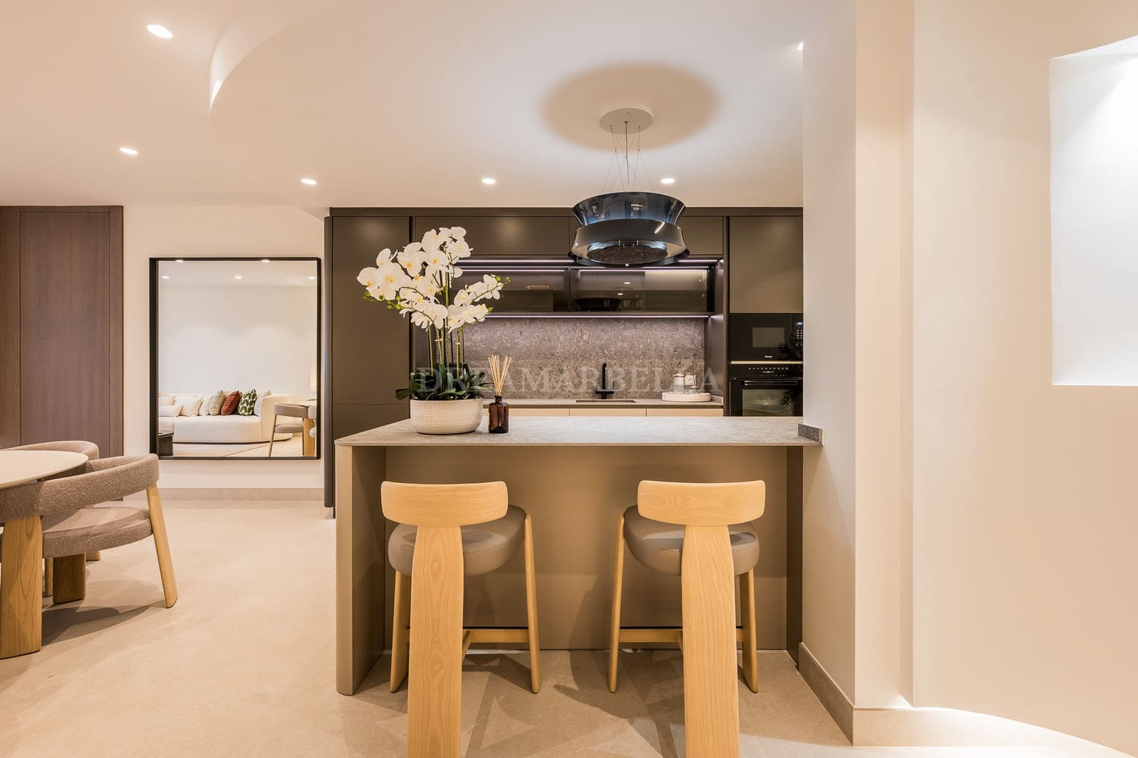 3 soverom Penthouse til salgs i New Golden Mile med svømmebasseng garasje - € 2 695 000 (Ref: 9911445)