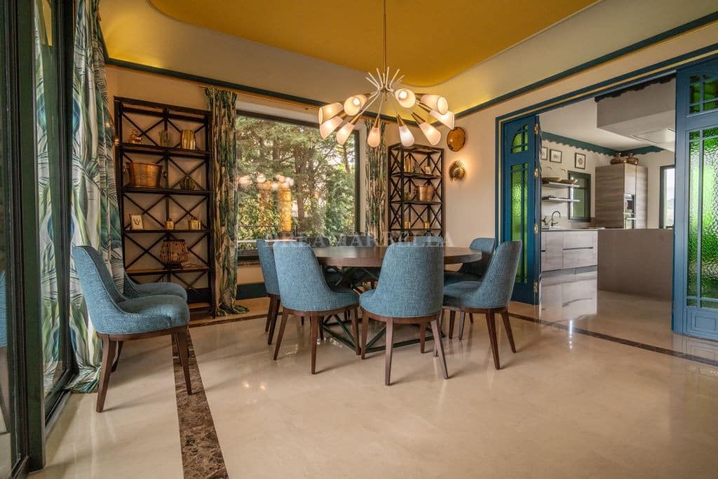 Villa/Maison de 5 chambres à louer à New Golden Mile avec piscine garage - 20 000 € (Ref: 9911450)