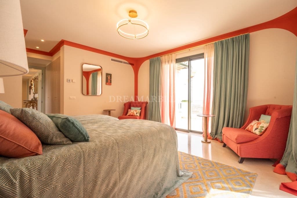 Villa/Maison de 5 chambres à louer à New Golden Mile avec piscine garage - 20 000 € (Ref: 9911450)