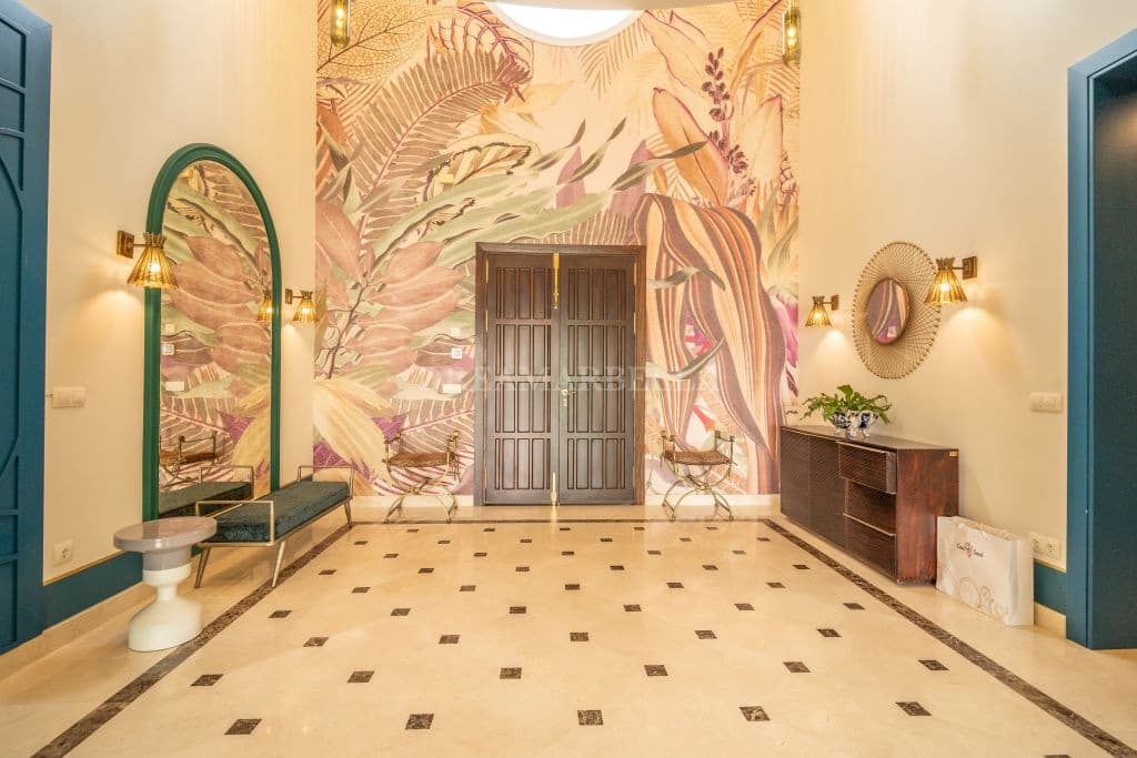 Villa/Maison de 5 chambres à louer à New Golden Mile avec piscine garage - 20 000 € (Ref: 9911450)