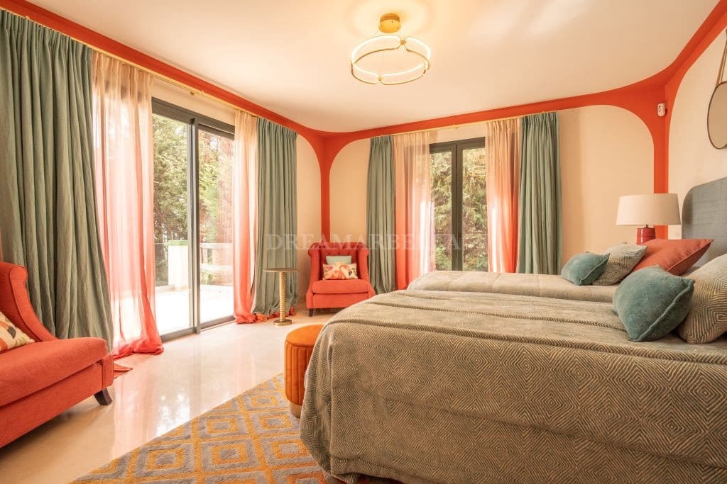 Villa/Maison de 5 chambres à louer à New Golden Mile avec piscine garage - 20 000 € (Ref: 9911450)