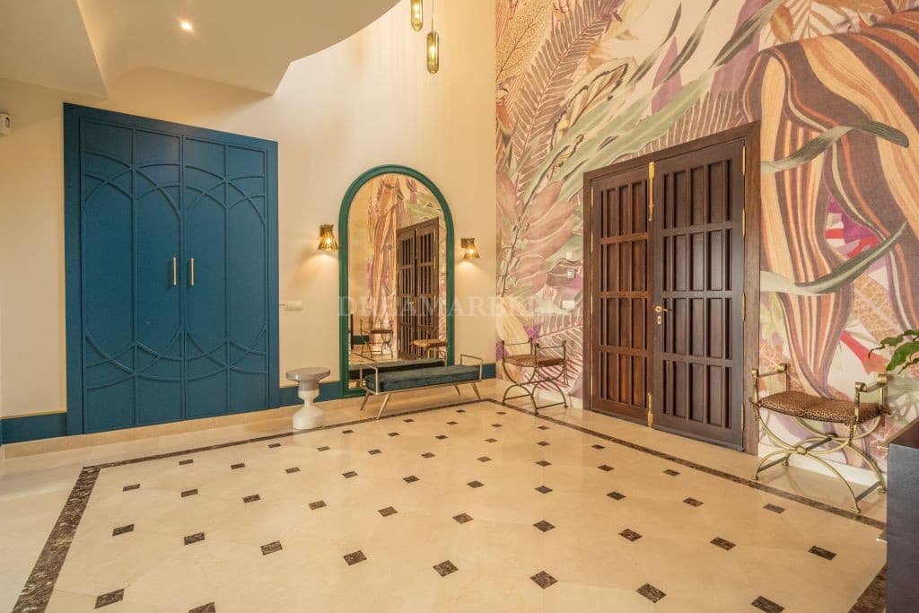 Villa/Maison de 5 chambres à louer à New Golden Mile avec piscine garage - 20 000 € (Ref: 9911450)