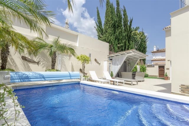 4 sovrum Villa att hyra i San Pedro de Alcantara, Marbella med pool garage - 6 000 € (Ref: 9916006)