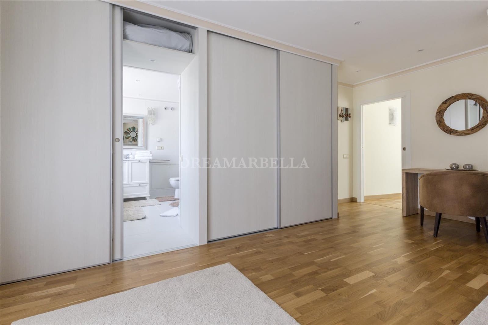 Villa/Maison de 4 chambres à louer à San Pedro de Alcantara avec piscine garage - 6 000 € (Ref: 9916006)
