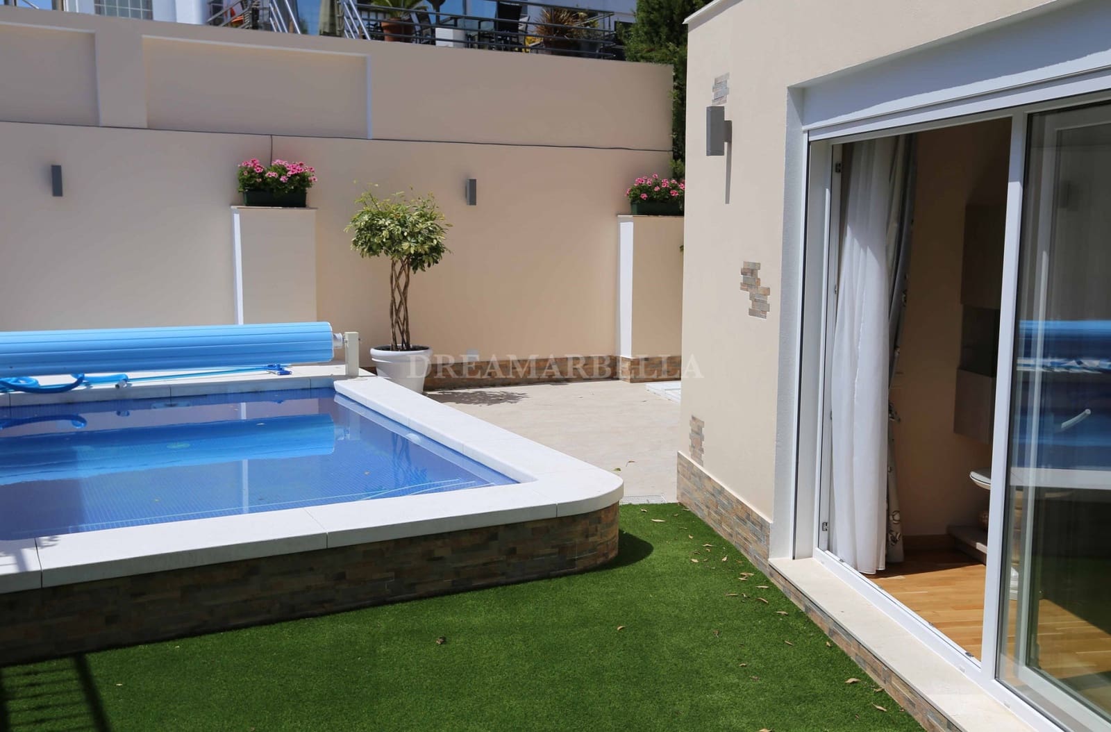 Villa/Maison de 4 chambres à louer à San Pedro de Alcantara avec piscine garage - 6 000 € (Ref: 9916006)