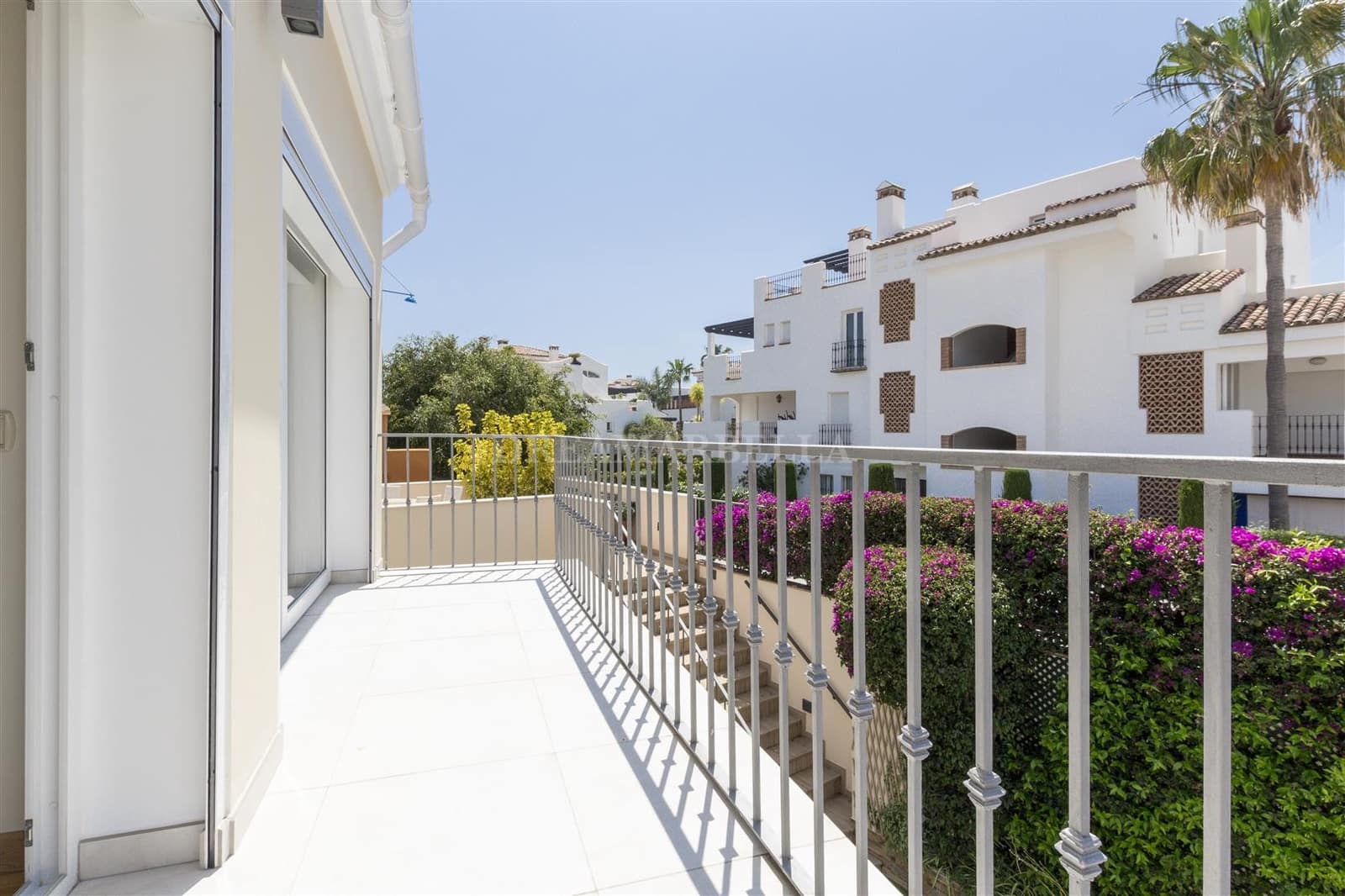 Villa/Maison de 4 chambres à louer à San Pedro de Alcantara avec piscine garage - 6 000 € (Ref: 9916006)