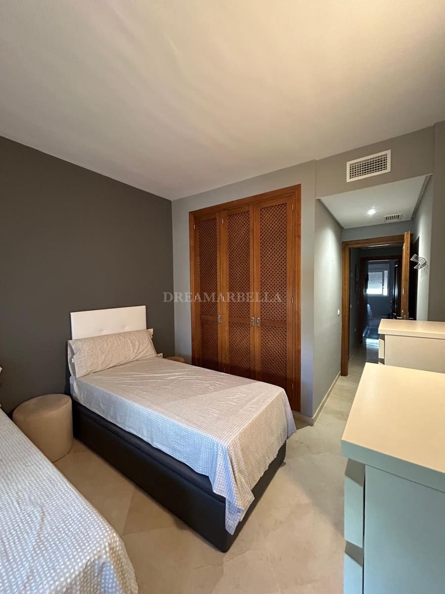 2 slaapkamer Appartement voor vakantieverhuur in Costalita met zwembad garage - € 2.000 (Ref: 9916007)