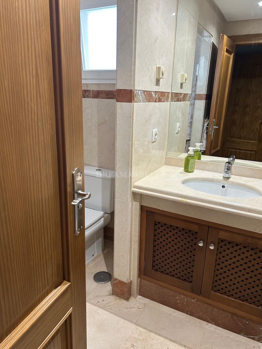 2 slaapkamer Appartement voor vakantieverhuur in Costalita met zwembad garage - € 2.000 (Ref: 9916007)
