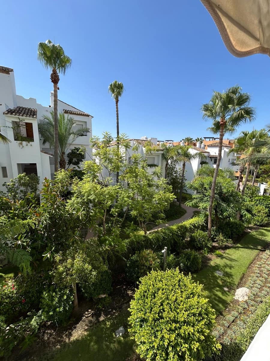 2 slaapkamer Appartement voor vakantieverhuur in Costalita met zwembad garage - € 2.000 (Ref: 9916007)