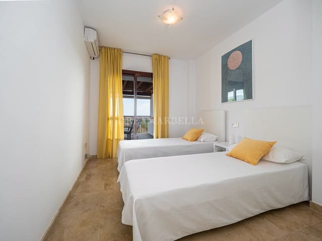 2 quarto Apartamento para venda em Marbella com piscina garagem - 549 000 € (Ref: 9920578)
