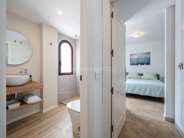 2 quarto Apartamento para venda em Marbella com piscina garagem - 549 000 € (Ref: 9920578)