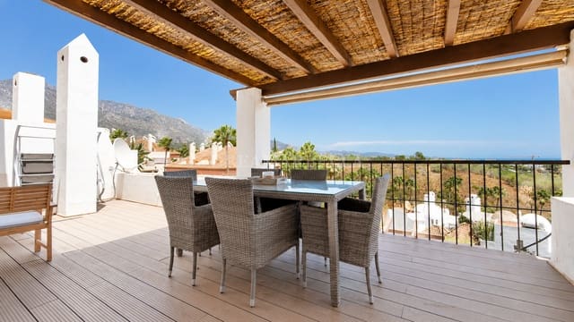 2 soverom Leilighet til salgs i Marbella med svømmebasseng garasje - € 549 000 (Ref: 9920578)