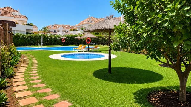 2 slaapkamer Appartement te koop in Marbella met zwembad garage - € 549.000 (Ref: 9920578)