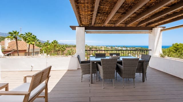 2 slaapkamer Appartement te koop in Marbella met zwembad garage - € 549.000 (Ref: 9920578)