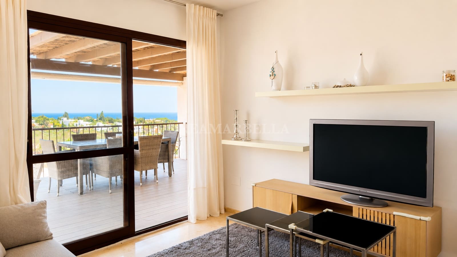 2 bedroom Apartment for sale in Marbella with pool garage - € 549,000 (Ref: 9920578)