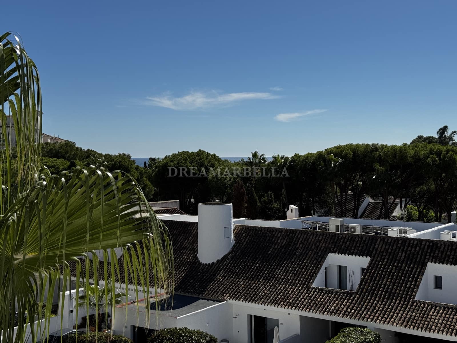 4 quarto Penthouse para venda em Marbella com piscina garagem - 1 400 000 € (Ref: 9945894)