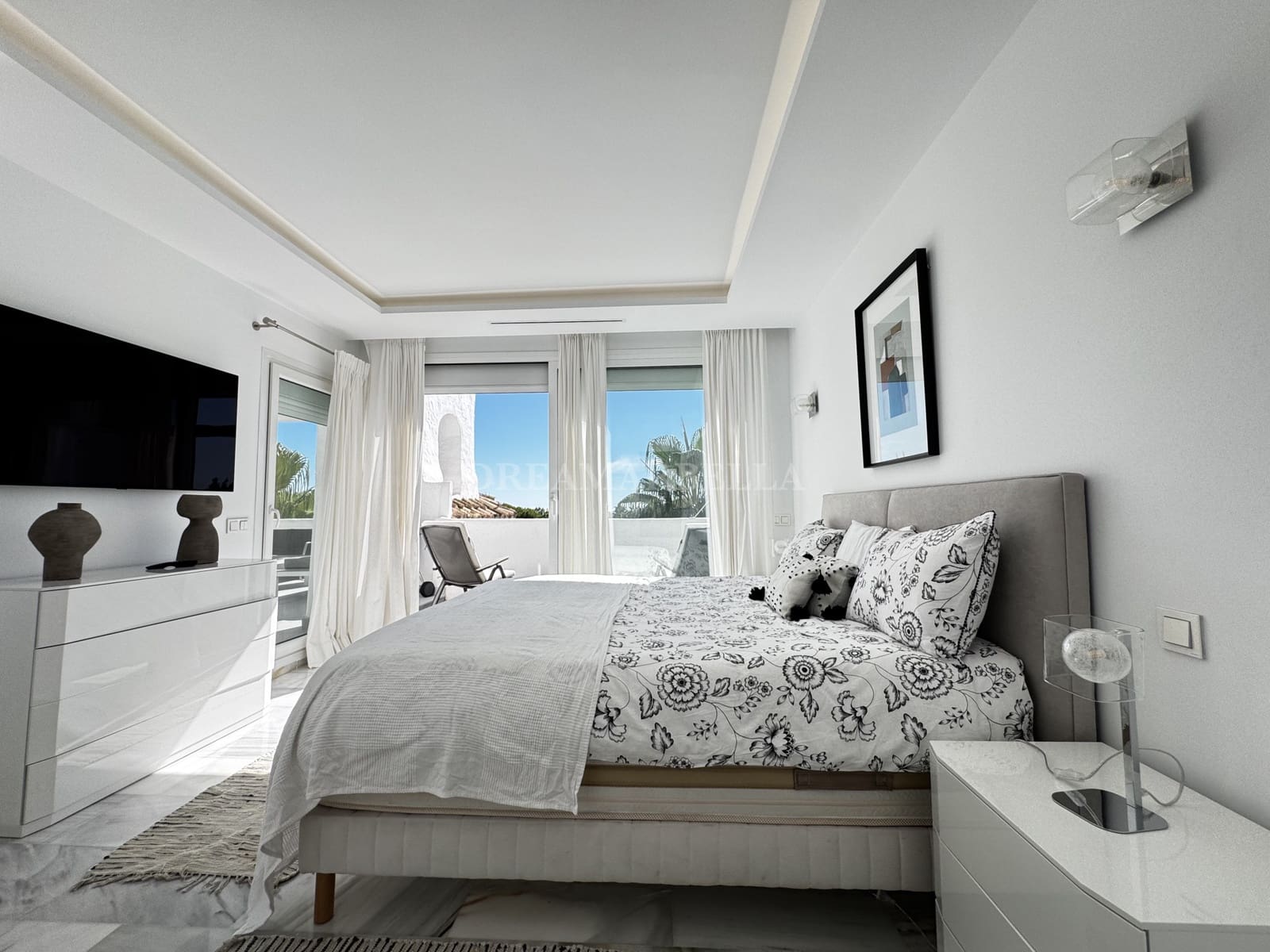 4 quarto Penthouse para venda em Marbella com piscina garagem - 1 400 000 € (Ref: 9945894)
