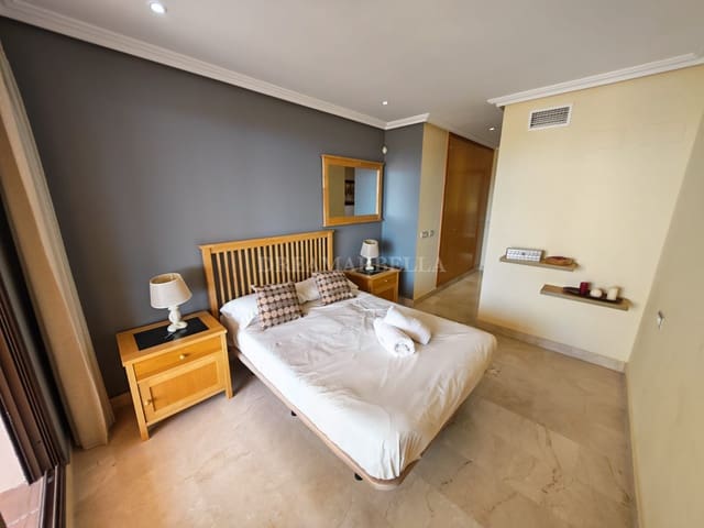 2 Zimmer Apartment zu vermieten in Benahavís mit Pool Garage - 2.500 € (Ref: 9948072)