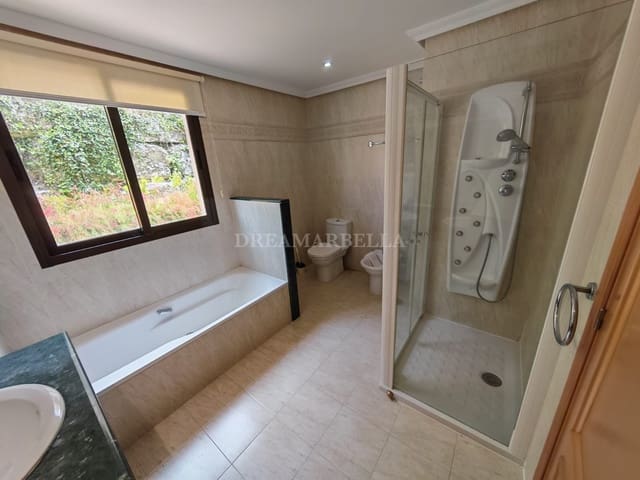 2 Zimmer Apartment zu vermieten in Benahavís mit Pool Garage - 2.500 € (Ref: 9948072)