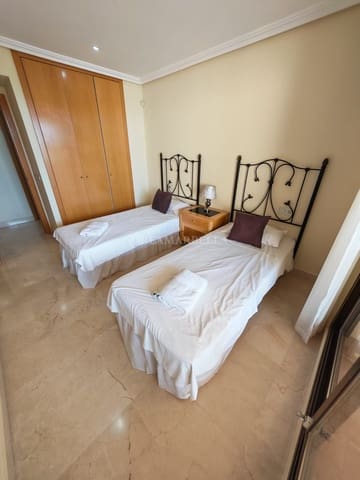 2 sypialnia Apartament na kwatery wakacyjne w Benahavís z basenem garażem - 1 000 € (Ref: 9948073)