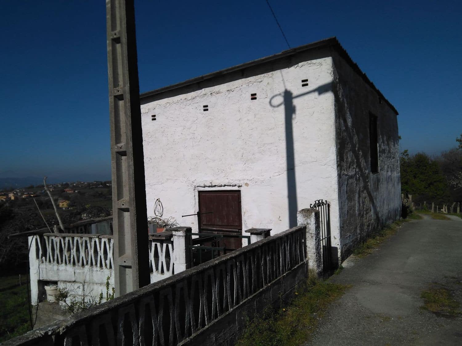 Grunde uden byggetilladelser til salg i Siero - € 130.000 (Ref: 4073577)