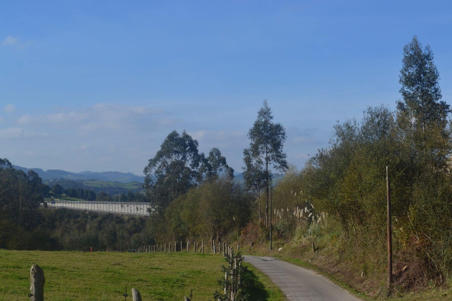 Grunde uden byggetilladelser til salg i Llanera - € 99.000 (Ref: 4073588)