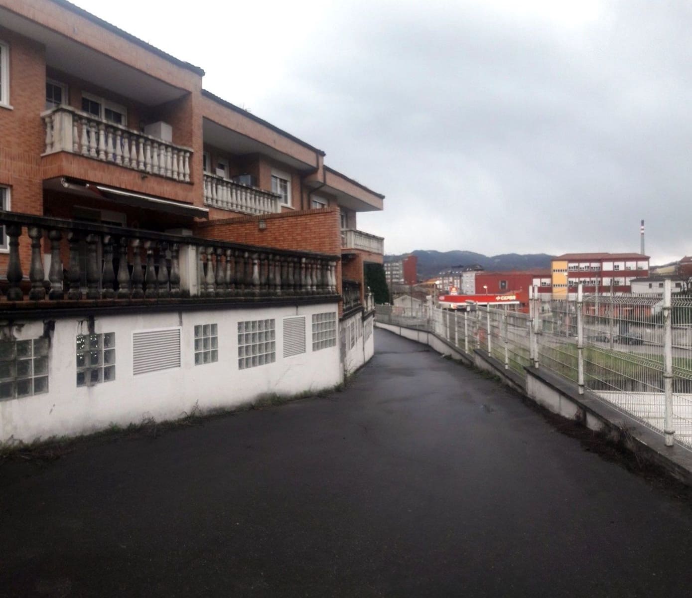 Garage til salg i Langreo - € 8.000 (Ref: 4628320)