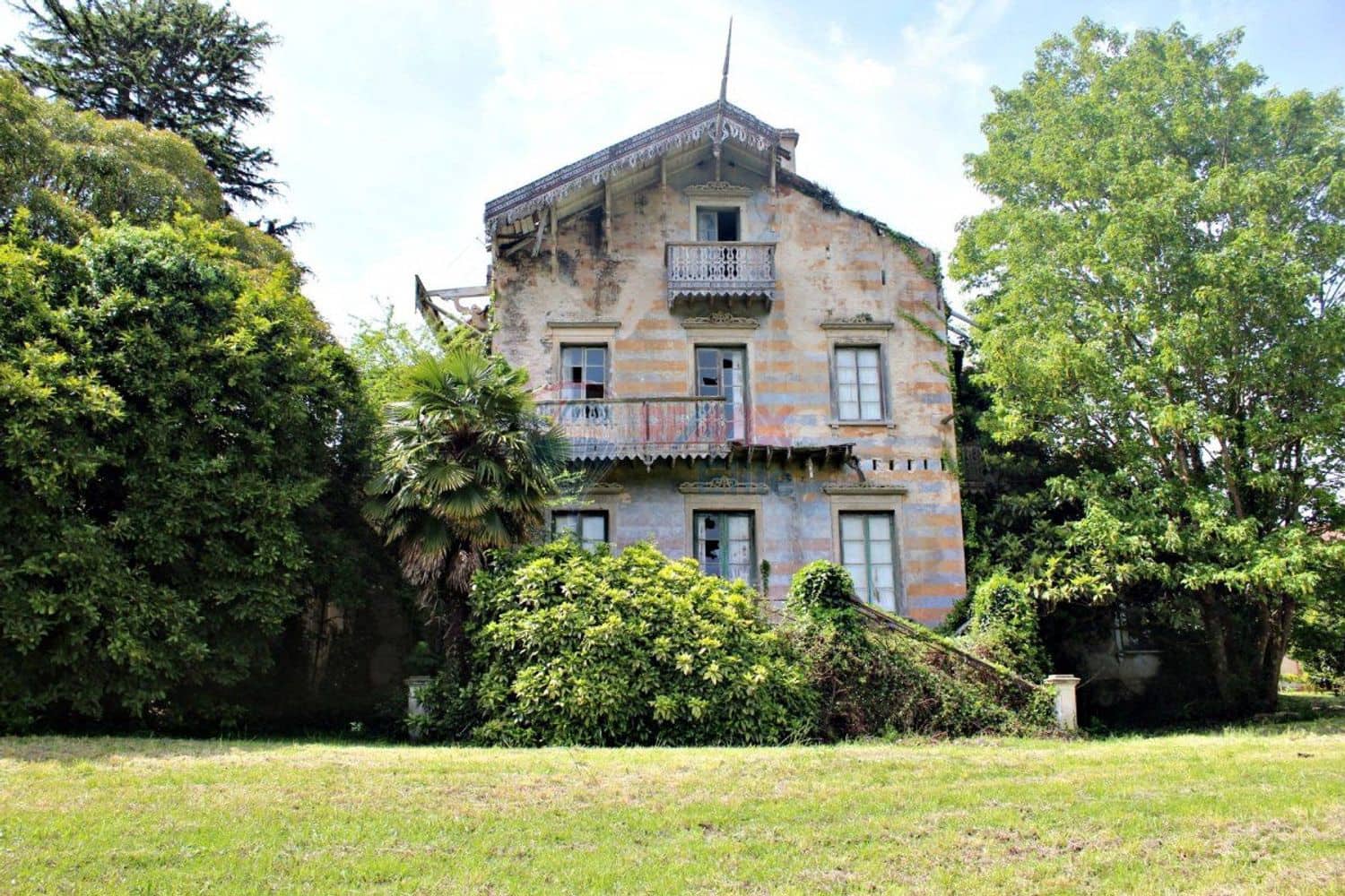 9 soveværelse Finca/Landehus til salg i Gijon med garage - € 650.000 (Ref: 4628937)