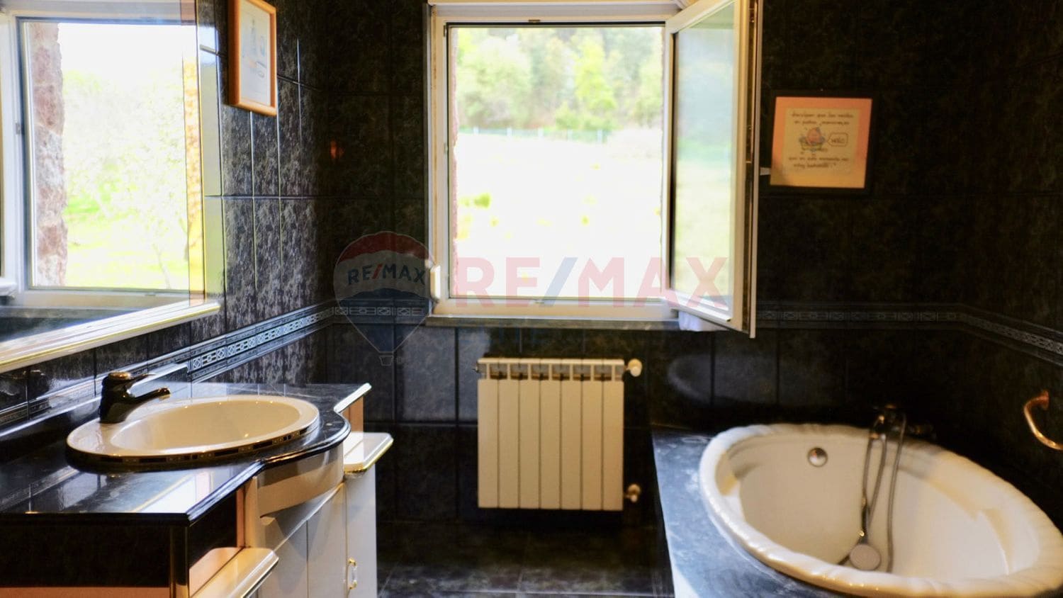 7 chambre Villa/Maison à vendre à Colunga avec garage - 540 000 € (Ref: 4628958)