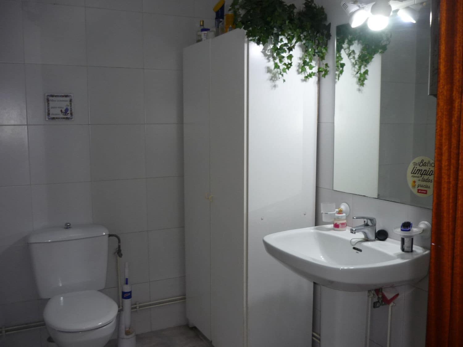 Erhverv til salg i Carreno - € 350.000 (Ref: 4632658)