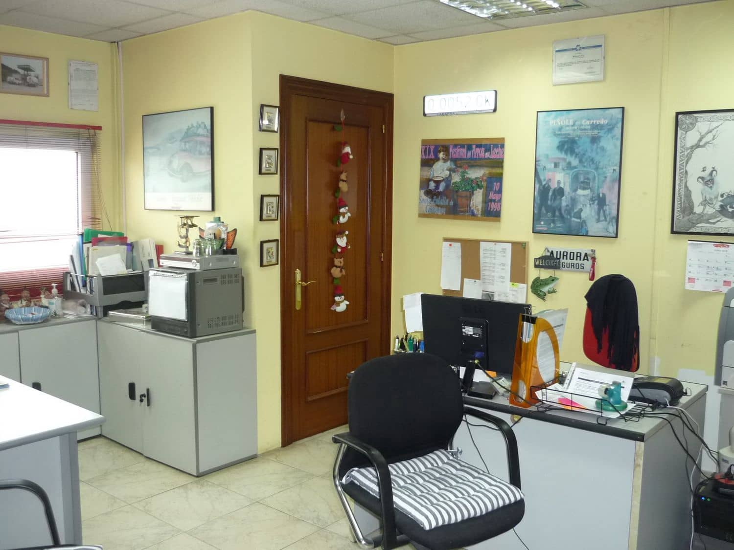 Erhverv til salg i Carreno - € 350.000 (Ref: 4632658)