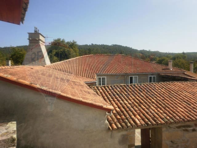 5 makuuhuone Maalaistalo myytävänä paikassa A Peroxa mukana 
autotalli - 240 000 € (Ref: 4632671)