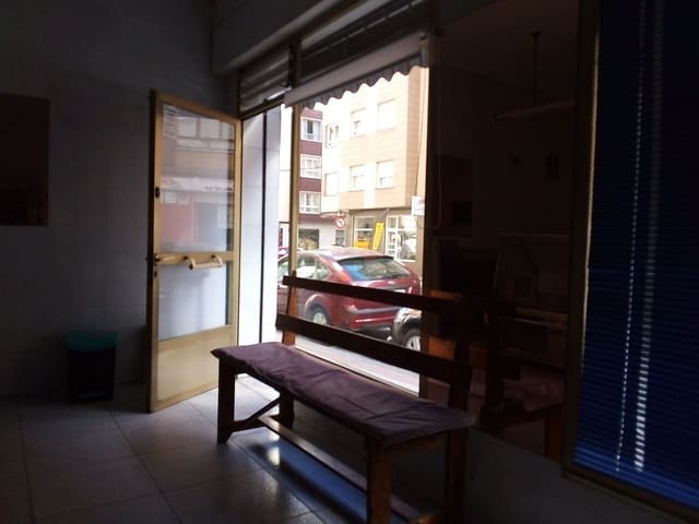 Erhverv til salg i Centro Urbano, Gijón - € 78.900 (Ref: 4641355)