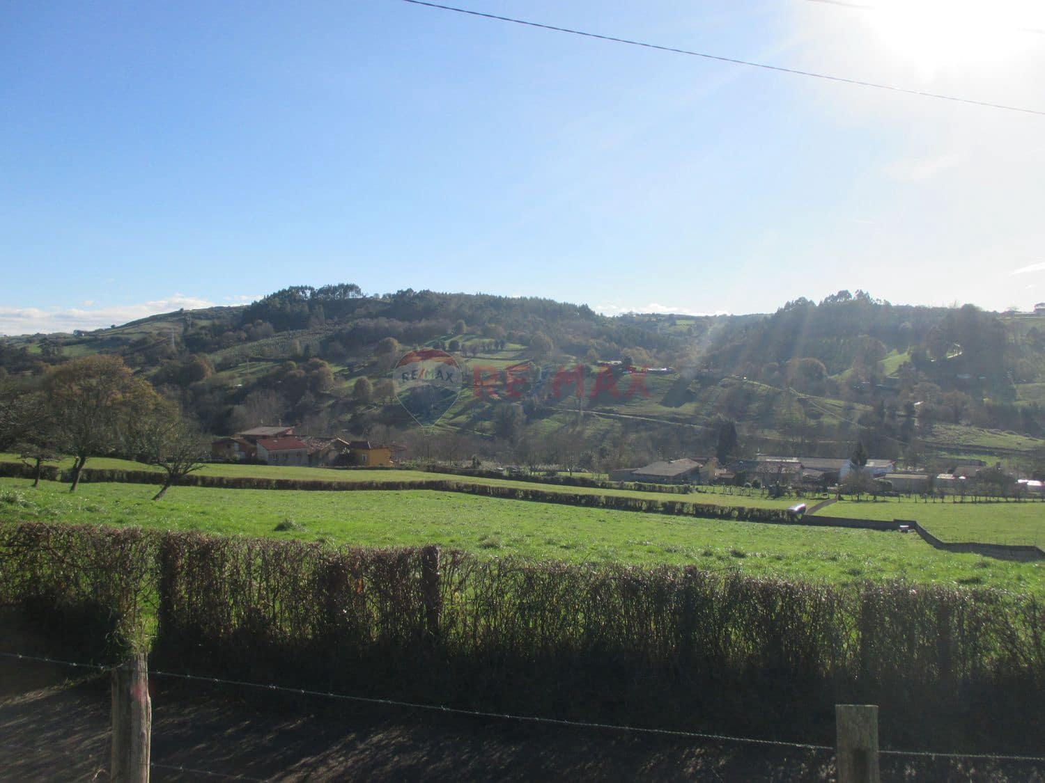 Grunde uden byggetilladelser til salg i Norena - € 63.000 (Ref: 4684762)