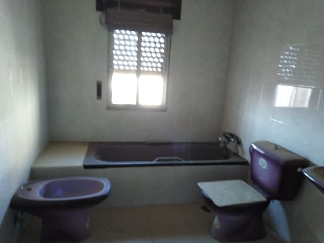 5 slaapkamer Finca/Landhuis te koop in Higuera de Arjona, Lahiguera met garage - € 54.000 (Ref: 4707091)