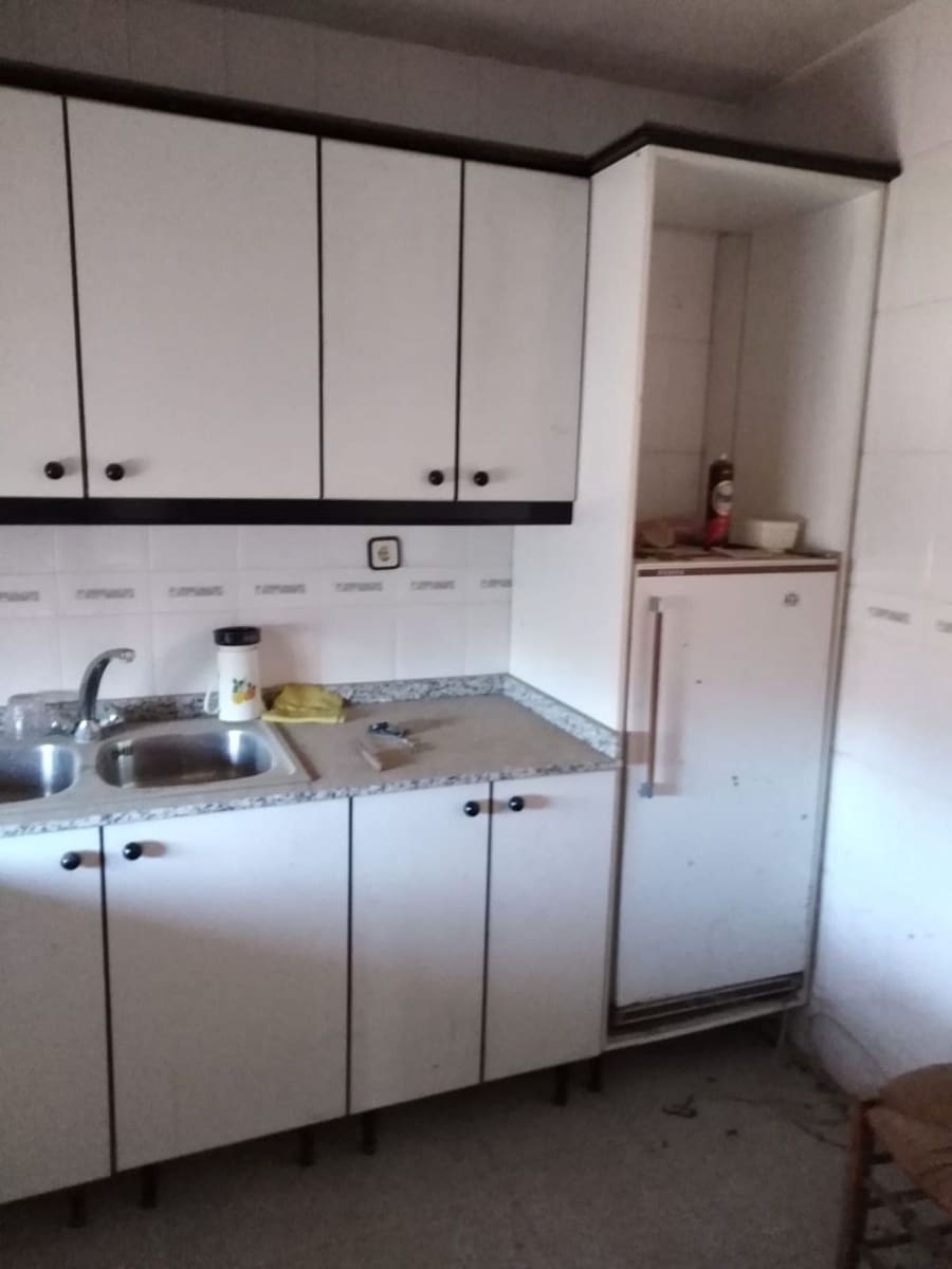 5 soveværelse Finca/Landehus til salg i Higuera de Arjona med garage - € 54.000 (Ref: 4707091)