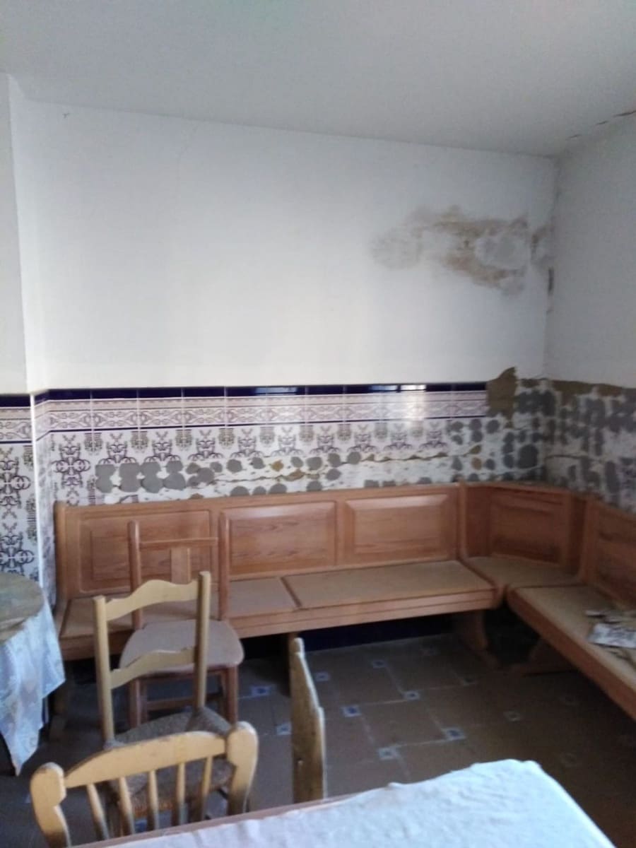 5 soveværelse Finca/Landehus til salg i Higuera de Arjona med garage - € 54.000 (Ref: 4707091)