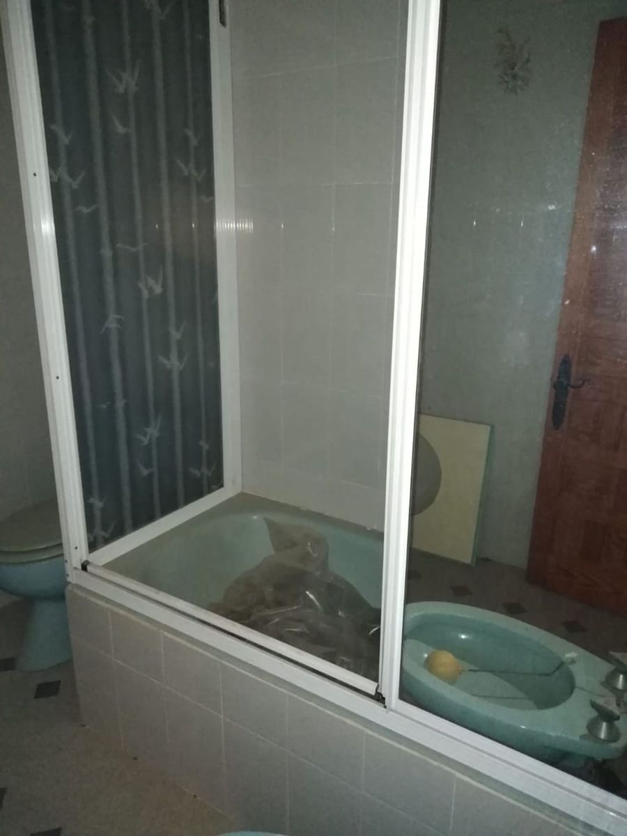 5 soveværelse Finca/Landehus til salg i Higuera de Arjona med garage - € 54.000 (Ref: 4707091)